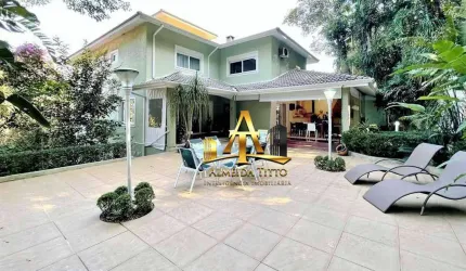 Casa à Venda no Condomínio Forest Hills - 4 suítes, paisagismo, impecável! OPORTUNIDADE!
