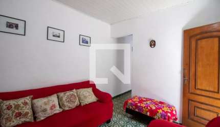 Casa à venda com 185m², 3 quartos e 1 vaga