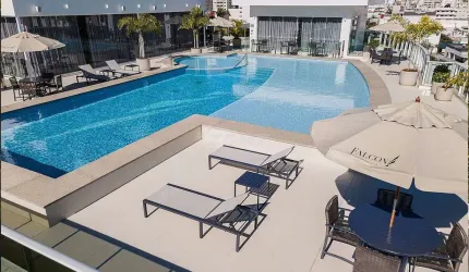 Aluguel Anual | Alto Padrão no Centro de Balneário Camboriú no Edifício Falcon Tower