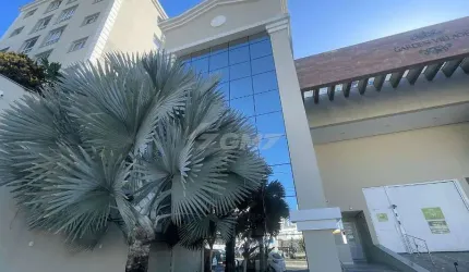 Excelente Apartamento 3 quartos no Ed. Garden Village  à venda em  Balneário Camboriú, SC