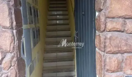 Um apartamento aconchegante incluindo 1 quarto, com uma ótima iluminação natural em todos os ambientes e localizado em uma área conveniente. Oferece c