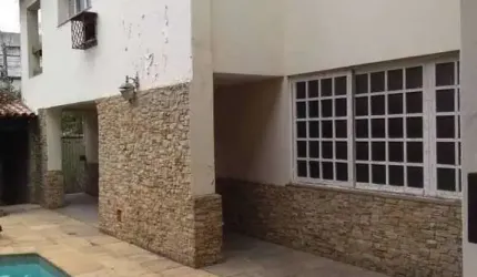 Casa com 5 quartos para alugar no Centro, Campos dos Goytacazes , 345 m2 por R$ 12.000