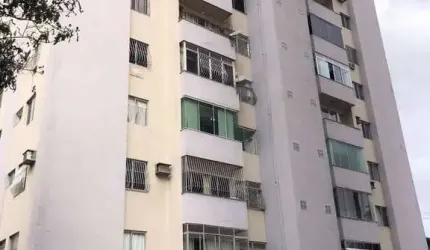 Apartamento em Centro  -  Campos dos Goytacazes