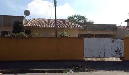 Casa em Campos dos Goytacazes