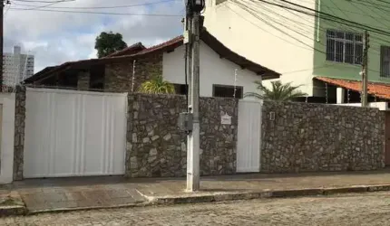 Casa em Campos dos Goytacazes