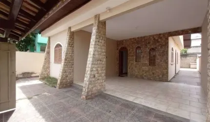 Casa em Campos dos Goytacazes
