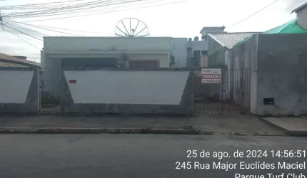 Casa em Campos dos Goytacazes