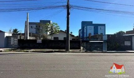 Terreno C/Area Total de 700,00 m2 + Residencia em Alvenaria C/04 Quartos No Bairro Aventureiro!