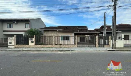 Residencia em Alvenaria C/Parte Averbada+Sobrado aos Fundos e Terreno C/393 m2 No Bairro Aventureiro!