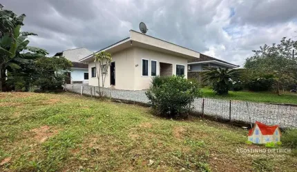 Residencia em Alvenaria C/Laje +Edicula +Moveis e Terreno de Esquina C/Area de 509,00 m2 No Aventureiro!
