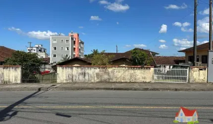 Terreno C/Area Total de 375m2 (Asfaltado) + Residencia em Alvenaria No Bairro Jardim Iririu!