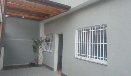 Casa nova e reformada pronta para morar na Taquara
