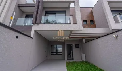 Sobrado à venda com 3 quartos, 3 banheiros, 2 vagas