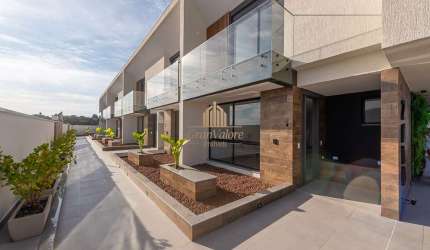 Casa em condominio à venda ao lado do Barigui com 3 suítes