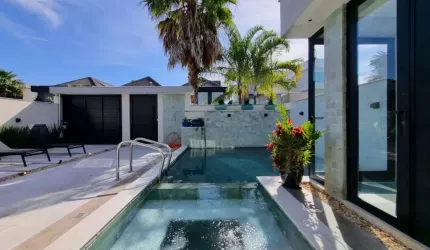 LINDA CASA CONTEPORÃNEA, COM PROJETODE DECORAÇÃO