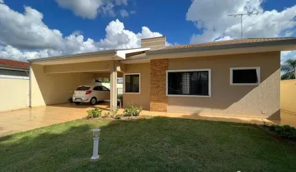 Casa com 3 dormitórios à venda por R$ 1.700.000 - Centro - Rolândia/PR