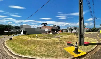 Terreno à venda, 394 m² por R$ 340.000 - Condomínio Natural Life - Rolândia/PR