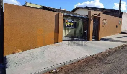 Casa com 2 dormitórios à venda por R$ 380.000,00 - Jardim Imperial - Rolândia/PR