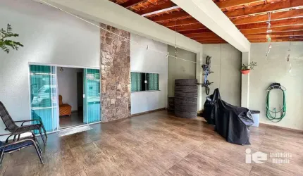 Casa com 2 dormitórios à venda, 67 m² por R$ 260.000 - Jardim Nestor Ferrari - Cambé/PR