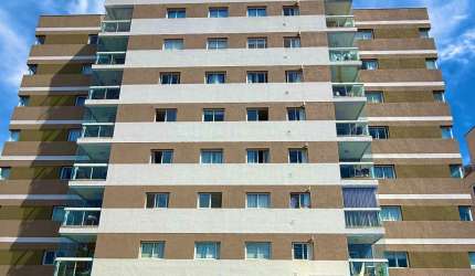 Apartamento à venda com 2 dormitórios sendo 1 suíte no Cristo rei. ( 1 vaga de garagem)