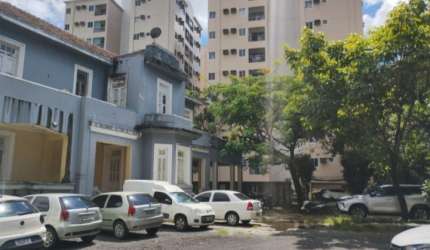 Vendo Apartamento  3 Quartos, Suíte, Ótima Localização