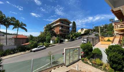 INBOX CIA IMOBILIARIA ALUGA EM BENTO GONÇALVES - Casa com 04 quartos sendo 01 suíte no bairro borgo