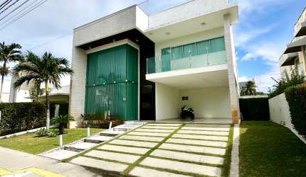 Casa Duplex no Condomínio Vila dos lagos , Localizada no Bairro Ponta Negra