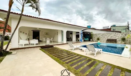 Casa de 4 quartos, 247m² no bairro Candeias, em Jaboatão dos Guararapes