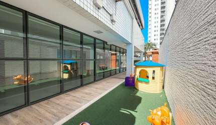 Apartamento de 4 quartos, 137m² no bairro Boa Viagem, em Recife