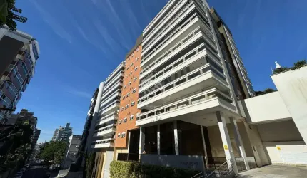 Residencial Monte Brione - Apartamento Cobertura com Piscina no Centro de Criciúma