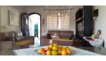 Casa para Venda em São Pedro, Vale do Sol, 3 dormitórios, 1 banheiro, 6 vagas
