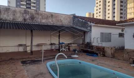 Imóvel Comercial na Vila Universitária