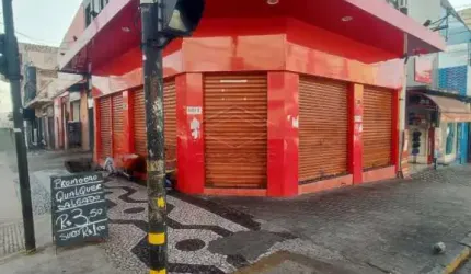 SALÃO COMERCIAL NO CENTRO DA CIDADE