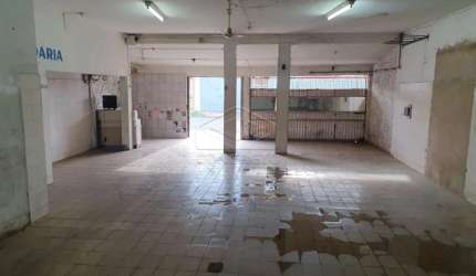SALÃO COMERCIAL COM 126M² PARA LOCAÇÃO NO GASPARINI - BAURU/SP