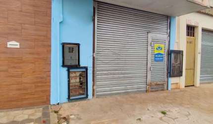IMÓVEL COMERCIAL COM 150 METROS