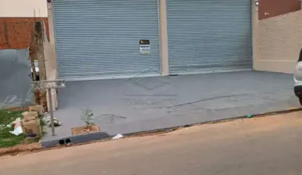 Barracão Disponível para Locação no Parque Jaraguá, Próximo ao Posto Comandante