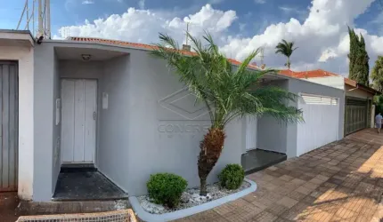 Casa Padrão em Jaú
