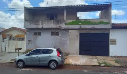 Casa à Venda no Joaquim Guilherme - 302m² de construção!