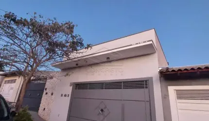 Residência com 02 dormitórios - Jardim Silvestre