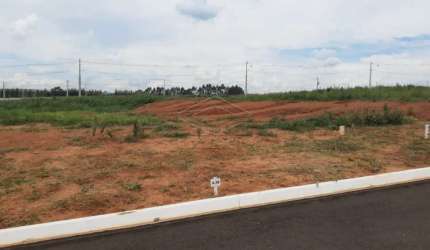 LOTE PRÓXIMO PORTARIA - VILLA DE LEON 2