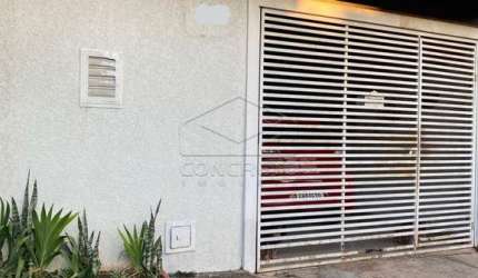 CASA COM 3 DORM COM 1 SUÍTE