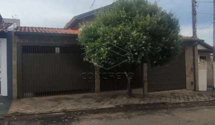 Excelente casa na Vila Souto