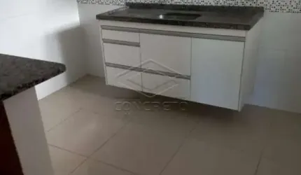 Excelente residência no condomínio Ville Belle