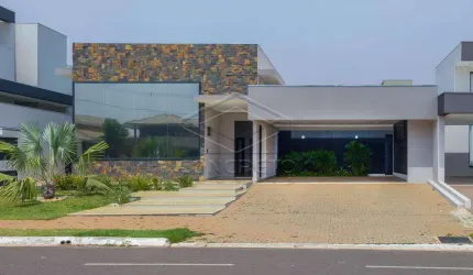VILLA DUMONT