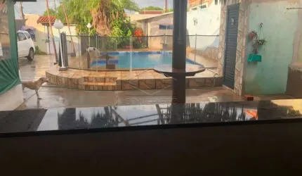 LINDA CASA PROXIMA A UPA GEISEL