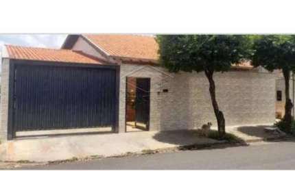 Casa Residência em Fernandópolis