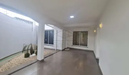 Excelente residência com 03 dormitórios - Vista Alegre