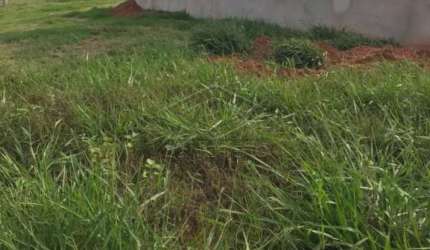 Terreno à venda no Residencial Villa de Leon, Piratininga  por R$ 230.000