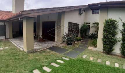 Casa Padrão em Jaú