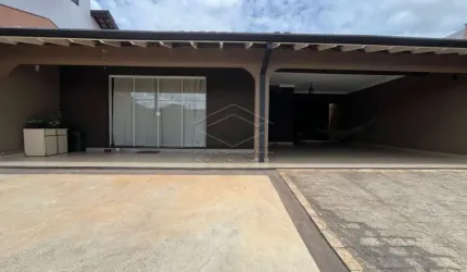 Residência à Venda- Terra Branca